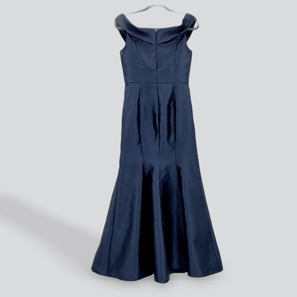 Alfred Sung Navy Midnight Blue Off The Shoulder Satin Gown Size 8 Evening Formal - Picture 3 of 15